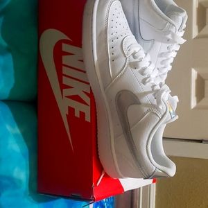 Nike Court Royale white and silver size 9